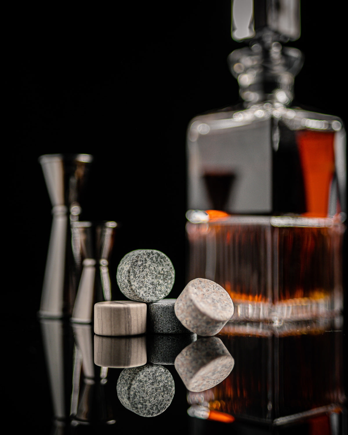 Miorvale Whiskey Stones Gift Set