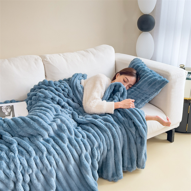 Miorvale Ribbed Fleece Throw