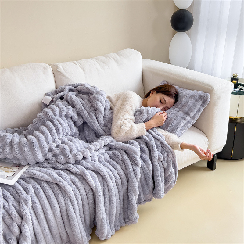 Miorvale Ribbed Fleece Throw